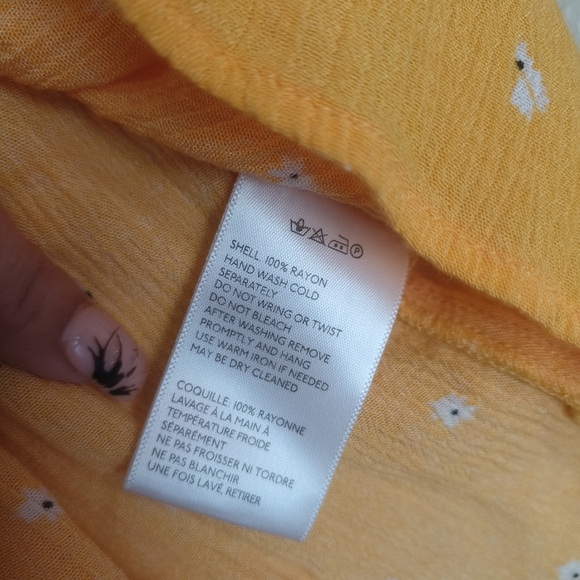 Urban Outfitters yellow women's short jumpsuit with flowers size xs-tp and tiere - Picture 11 of 13